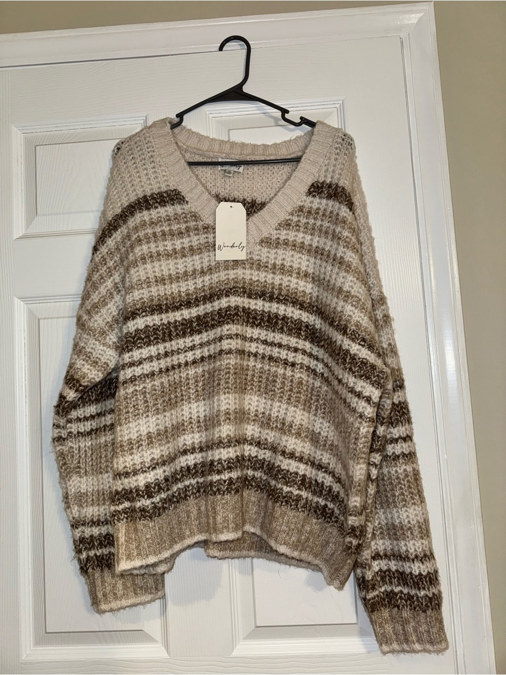 NWT Wonderly Striped V-Neck Sweater in Cream and Brown